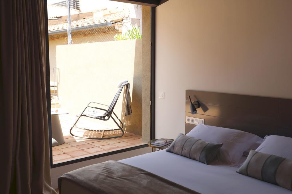 Apartaments Placa Del VI Херона Екстериор снимка