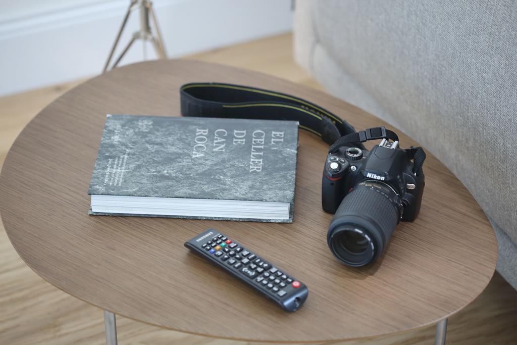 Apartaments Placa Del VI Херона Екстериор снимка