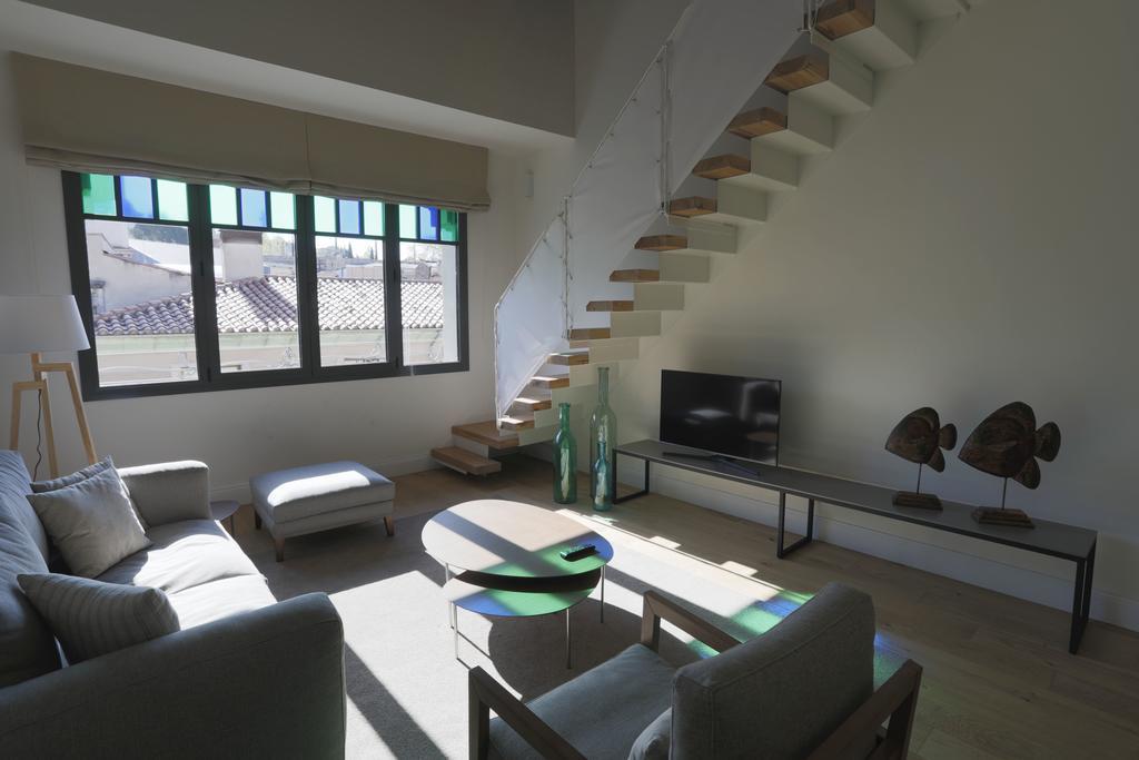 Apartaments Placa Del VI Херона Екстериор снимка